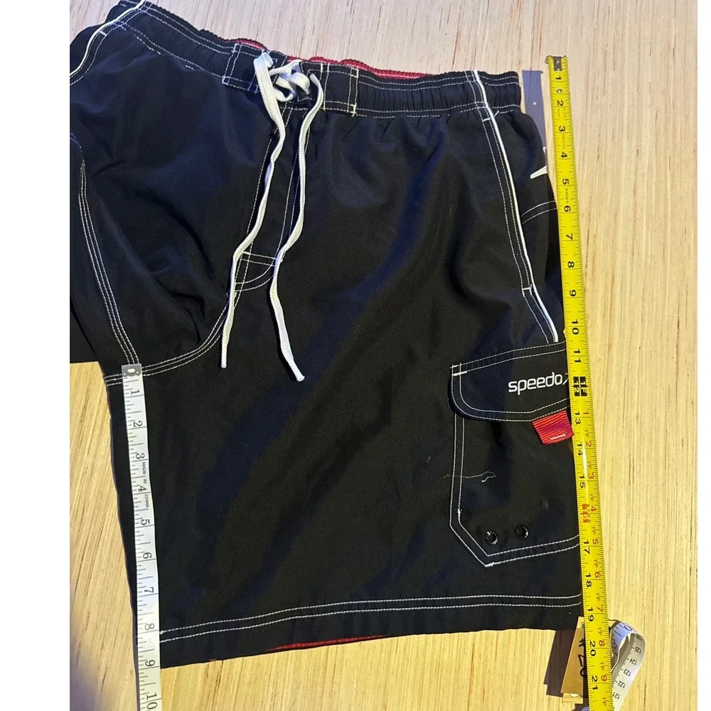 Speedo Mens Black Board Shorts Swim Trunks Cargo Pocket‎ White Contrast L 31